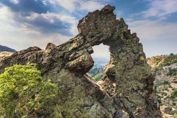 Сливен, Сините Камъни, Карандила, Връх Кутелка и Връх Българка